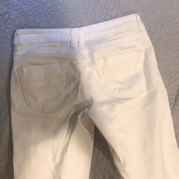 White Denim Skinny Jeans - Picture 3 of 4